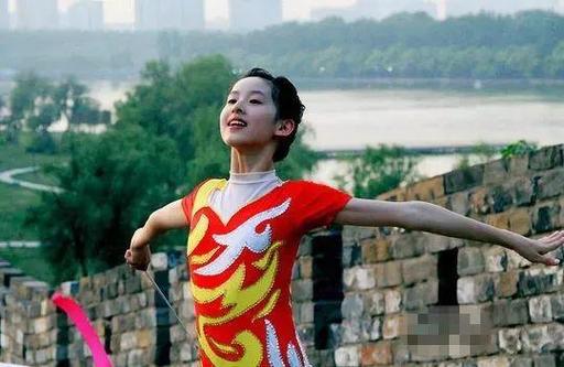 一个动作2025速瘦美腿秘籍 全身快速减脂攻略  一个动作2025速瘦美腿秘籍 全身快速减脂攻略