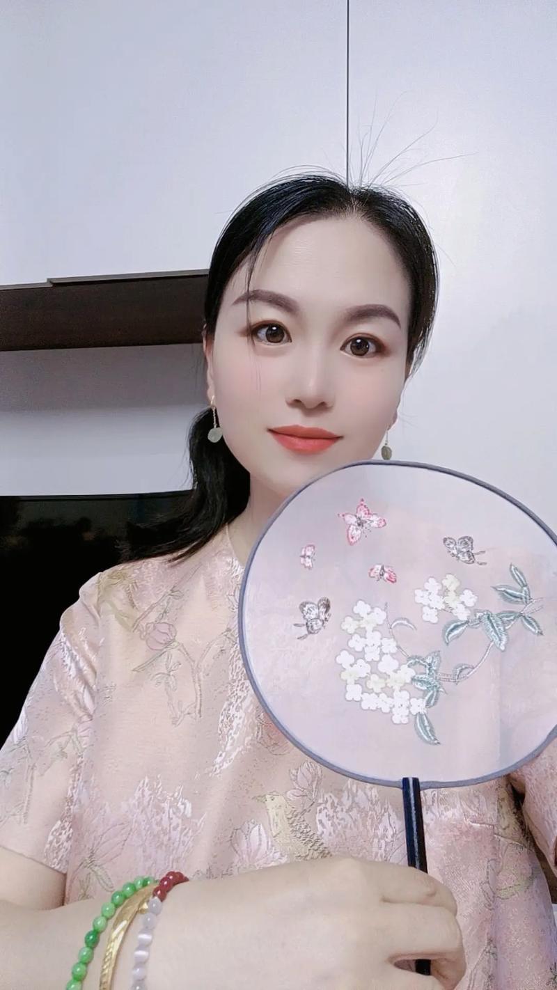 肚脐眼周围胖怎么减肥 肚脐眼周围胖怎么减肥