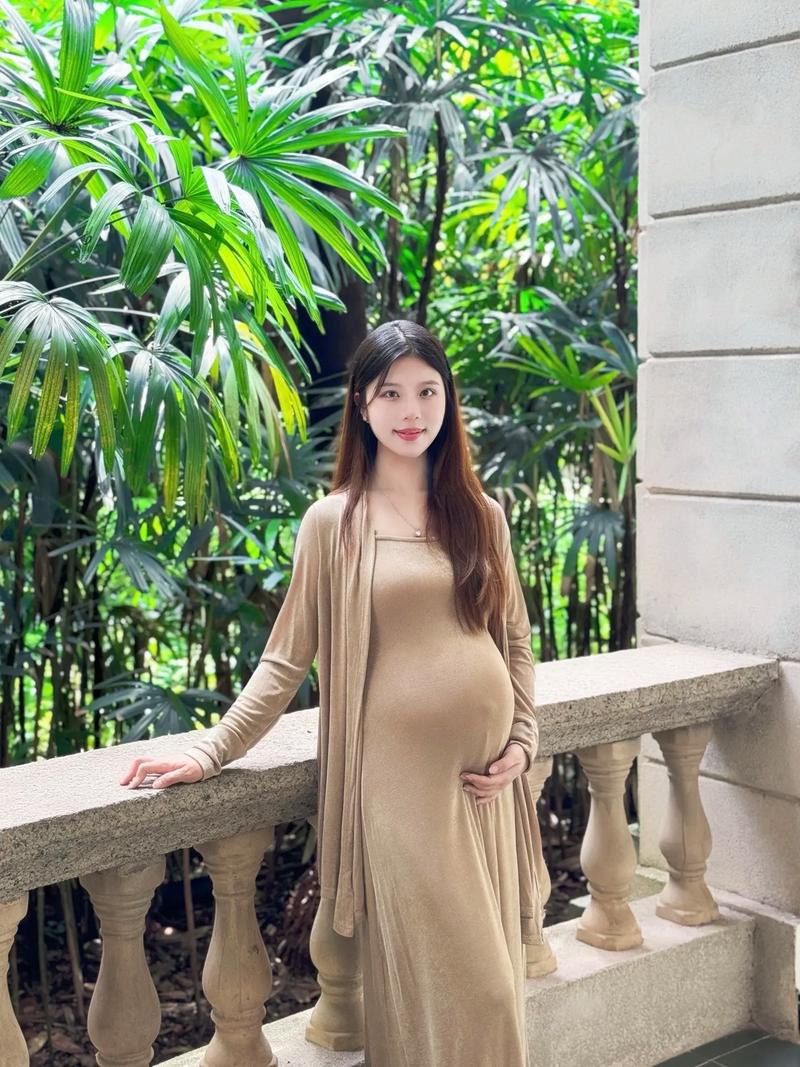 瑜伽初级课程视频教学 专业老师在线指导 动作学习全解析2025 瑜伽初级课程视频教学 专业老师在线指导 动作学习全解析2025