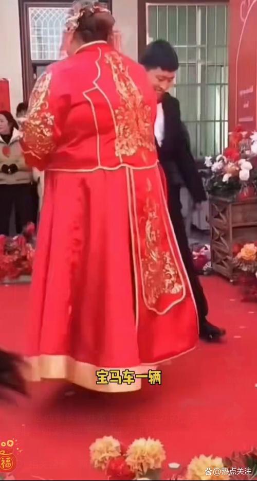 晚上吃黄瓜和西红柿可以减肥吗 晚上吃黄瓜和西红柿可以减肥吗