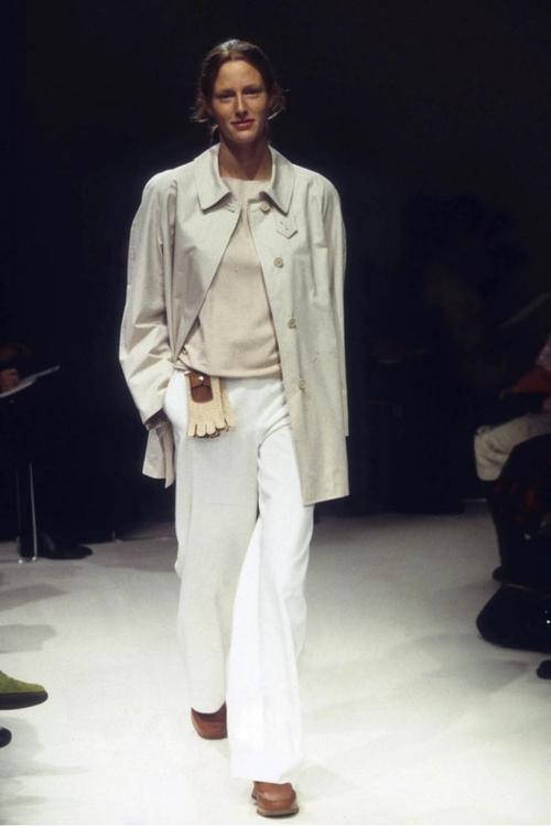 ��޼�����_��޼��ʼ۸�һ���Ƴ̶���Ǯ